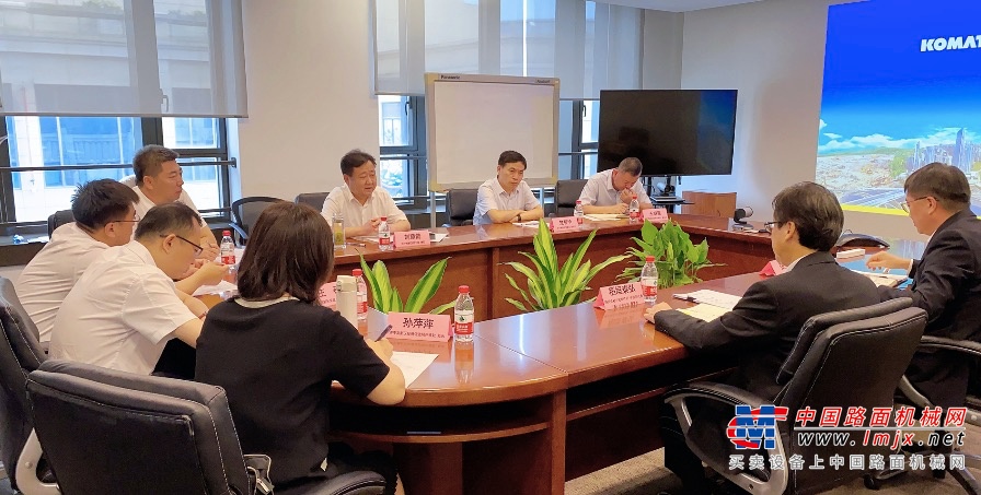 济宁高新区党工委书记刘章箭一行到访小松中国，共探土木工程合作新篇章